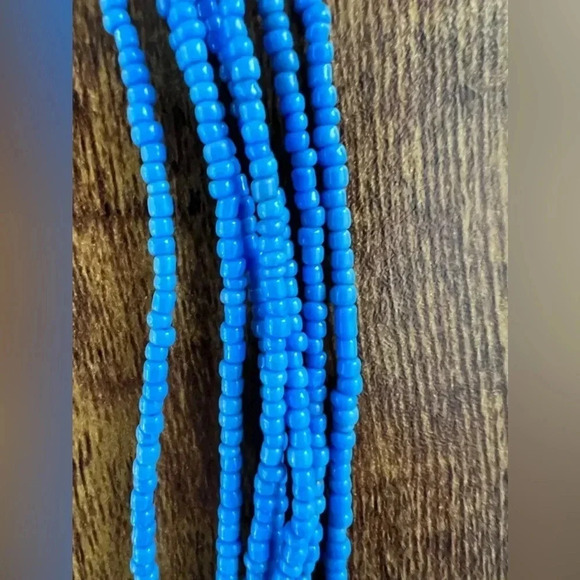 CURIA | long women’s beaded - Picture 7 of 9